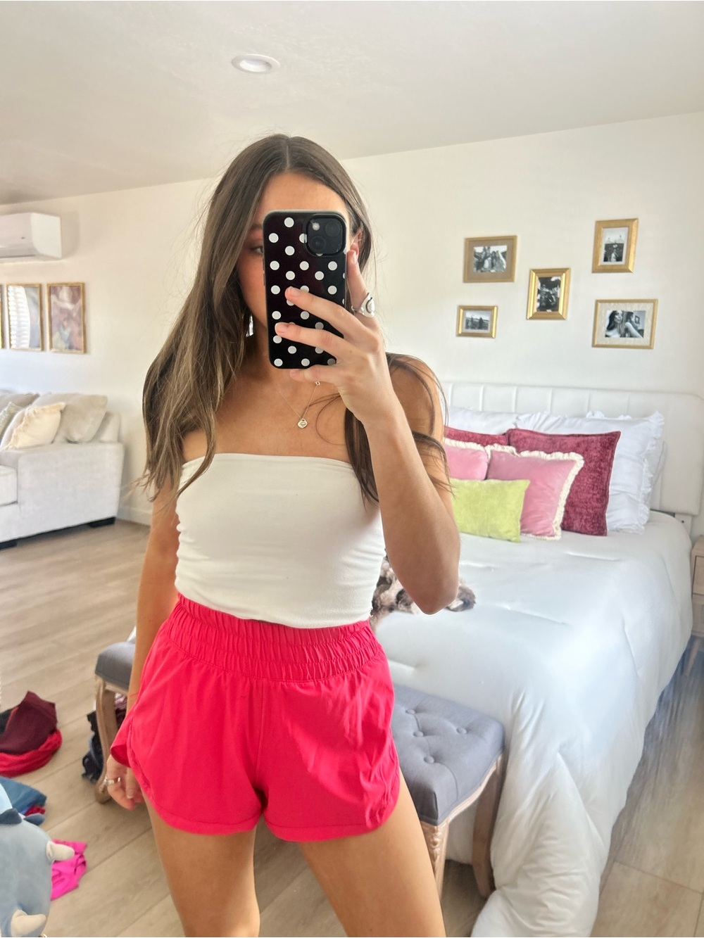 lululemon hot pink track that high waisted shorts inseam 3 size 4